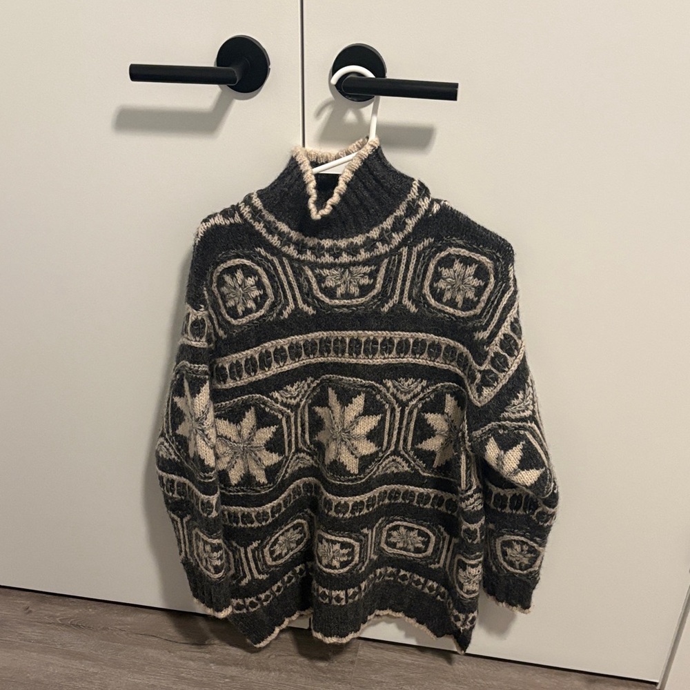 Cozy Black and Cream Knit Sweater